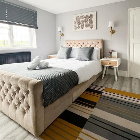 Beautiful Newly Renovated House In Rainham Essex Villa Eksteriør billede