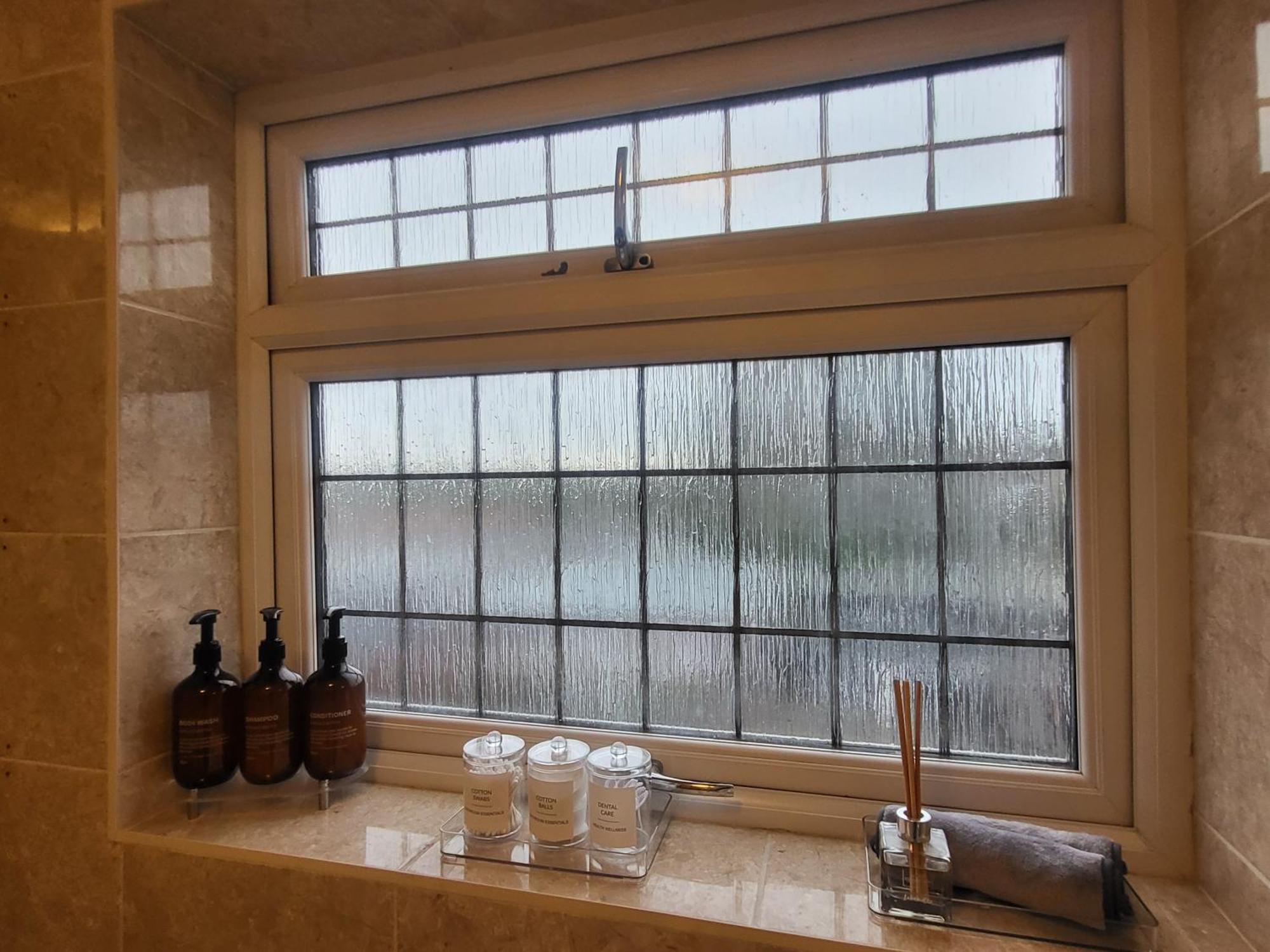 Beautiful Newly Renovated House In Rainham Essex Villa Eksteriør billede
