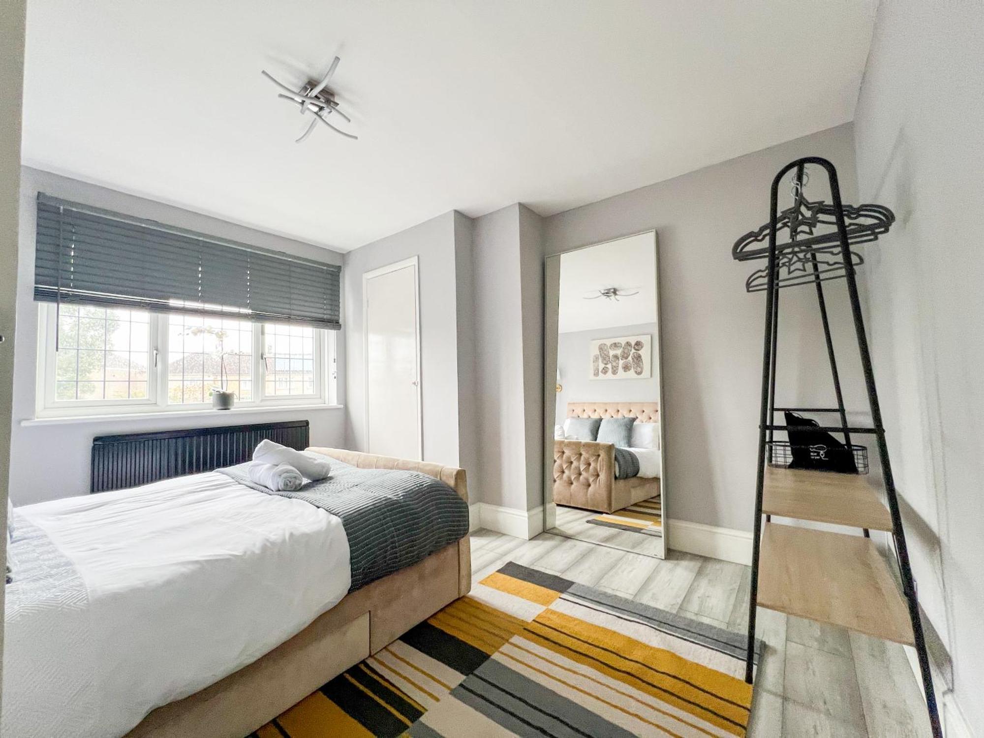 Beautiful Newly Renovated House In Rainham Essex Villa Eksteriør billede
